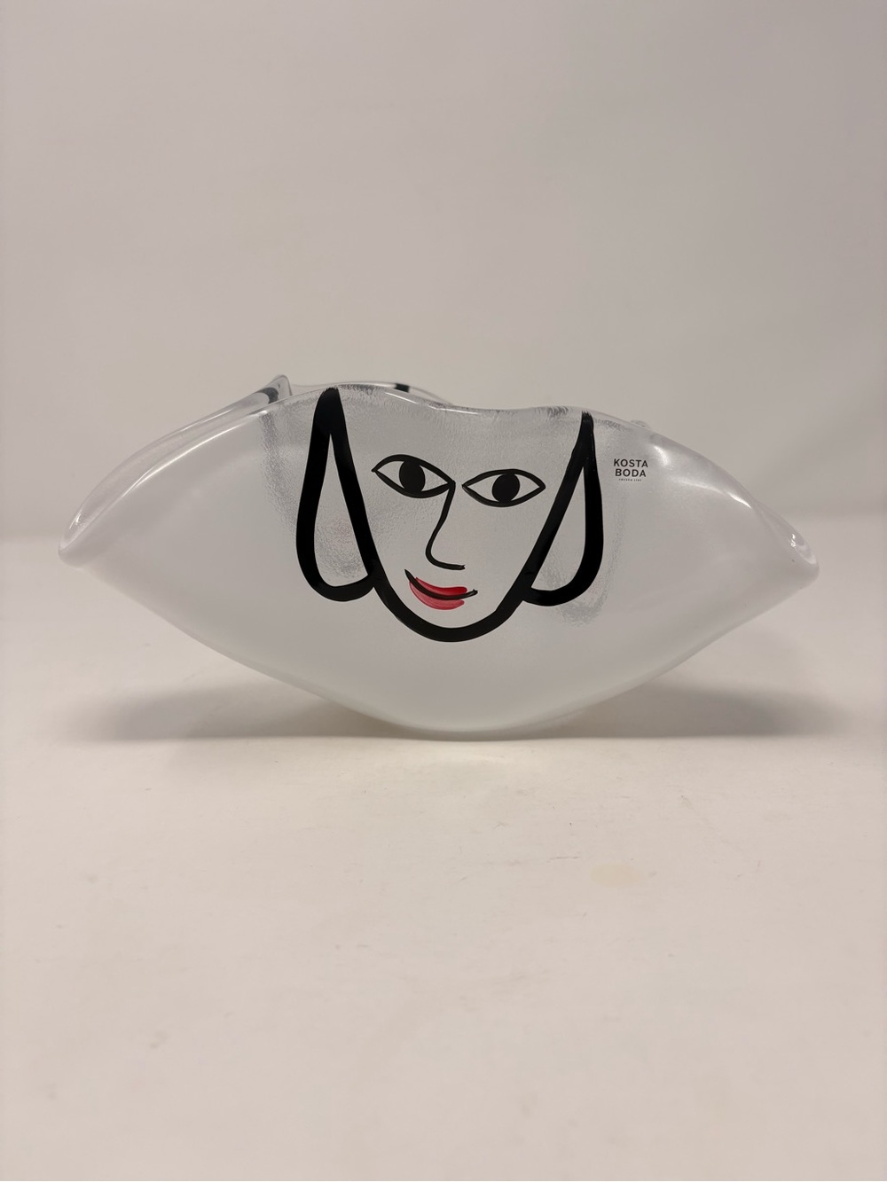 Kosta Boda Happy Going Ulrica Hydman Vallien Art Glass Face Bowl